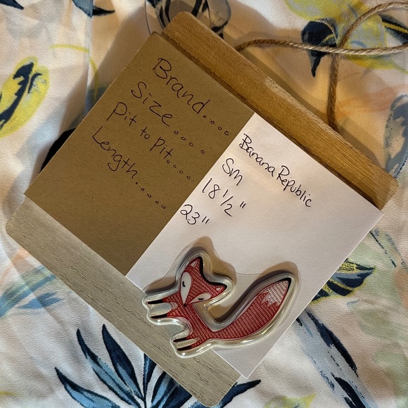 Tropical Print Banana Republic Blouse - Picture 13 of 13